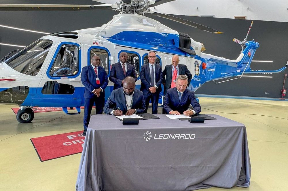Polícia Nacional recebe dois helicópteros AW139 de uma frota contratada de 19 aeronaves