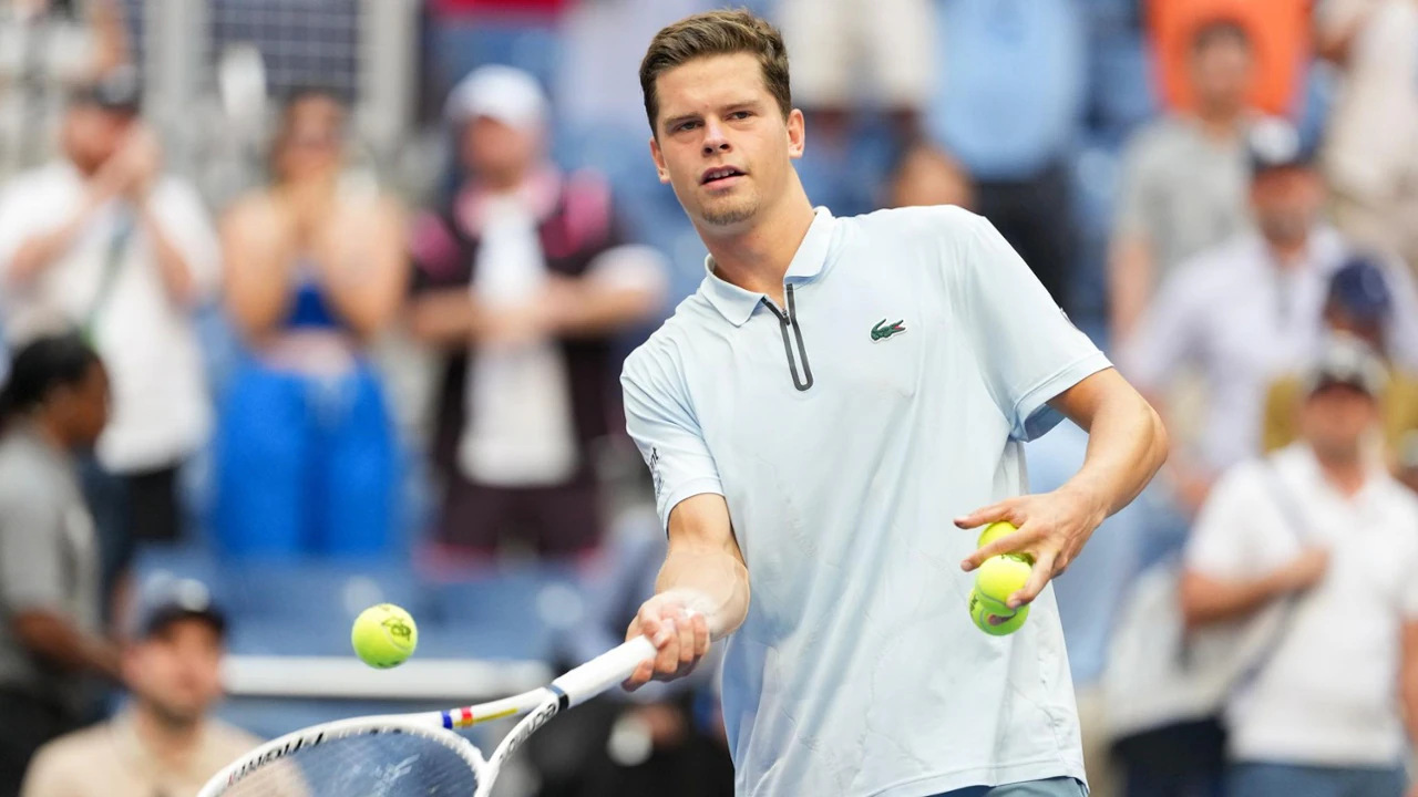 Blockx abandona lesionado e Khachanov regressa às meias-finais do US Open