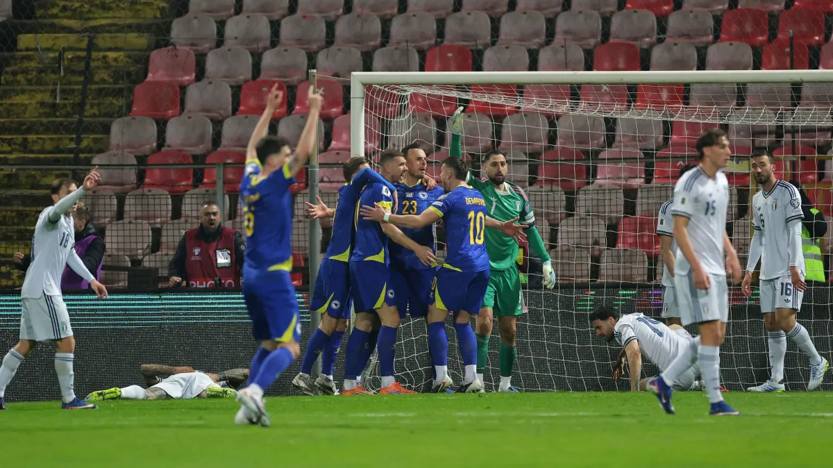 Futebol: Itália falha terceira qualificação consecutiva após ‘entregar’ penáltis à Bósnia 
