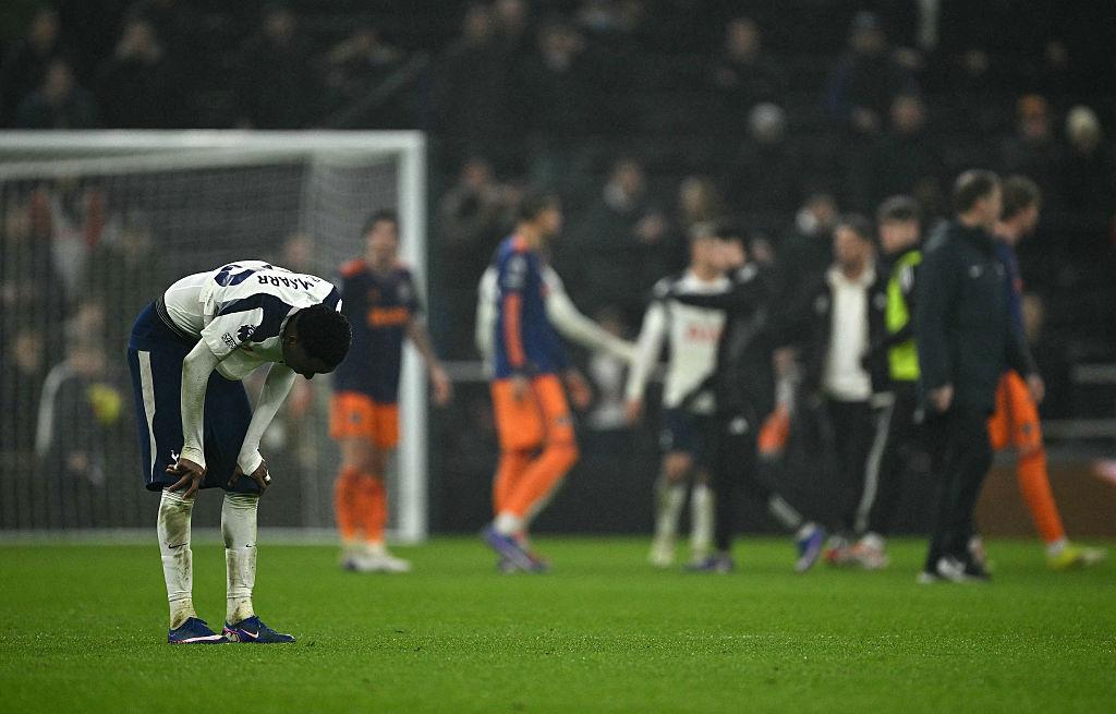 Tottenham investe cerca de 300 milhões de libras, mas continua sem marcar na Premier League