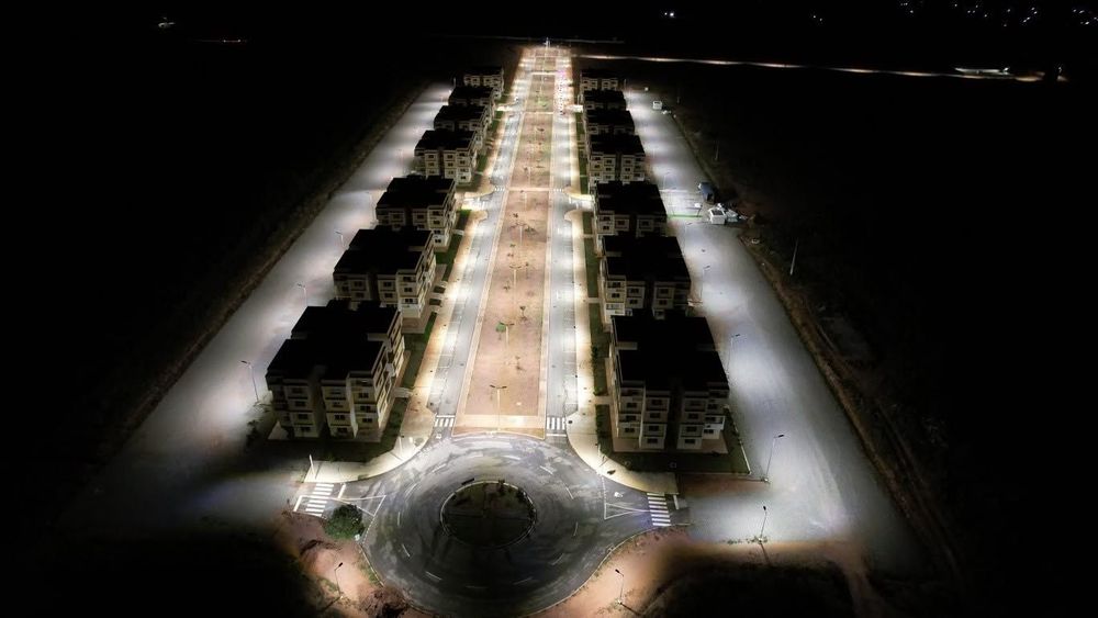 Governo inaugura 212 apartamentos na Centralidade da Carreira de Tiro, em Malanje
