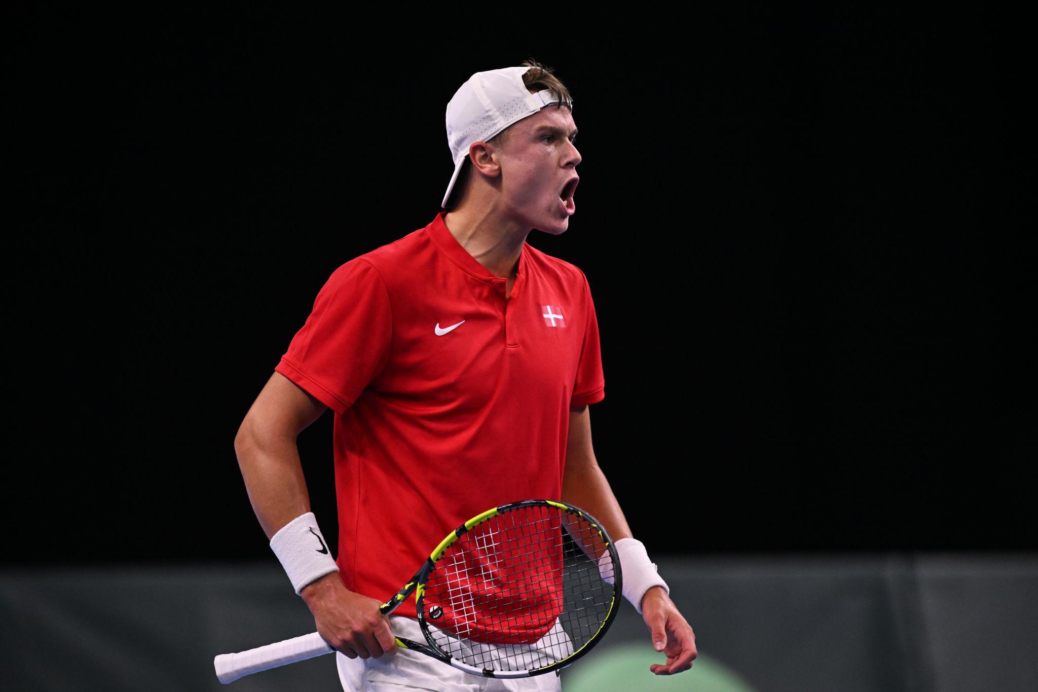 Rune volta a vencer 335 dias depois e transforma regresso à Davis Cup numa história de superação