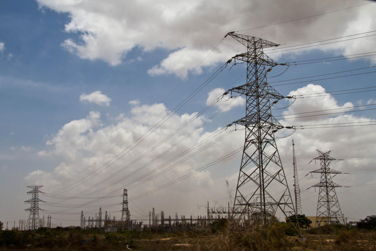 Executivo formaliza empréstimo japonês de 39,1 mil milhões de ienes para rede eléctrica do Sul